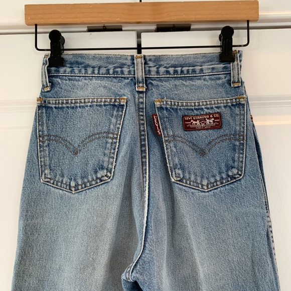 Vintage Levi's Jeans Big E Maroon Logo Tab High Rise Flare 60s 70s Size 23 x 32 - Picture 4 of 12